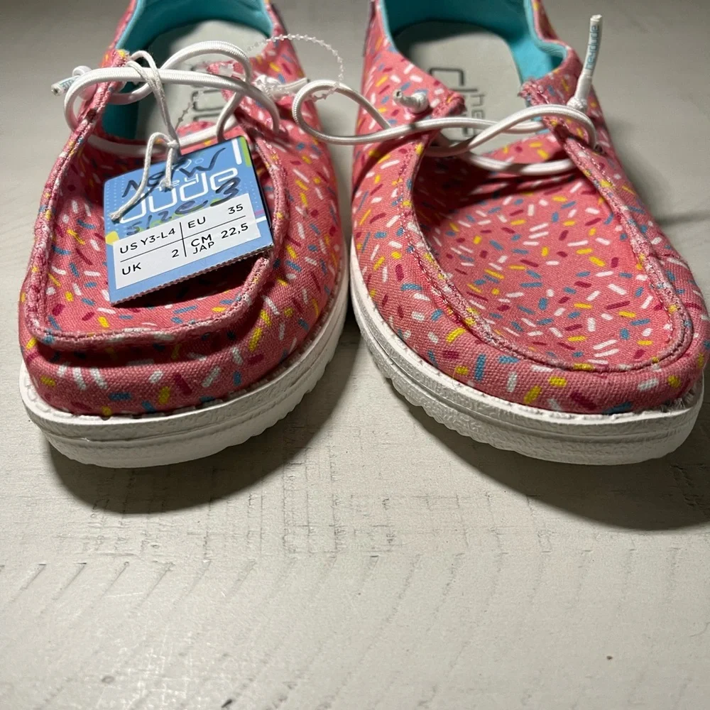 Hey Dude Wendy Youth Size Y3 Slip On Shoes Pink With Sprinkles New Without Box
